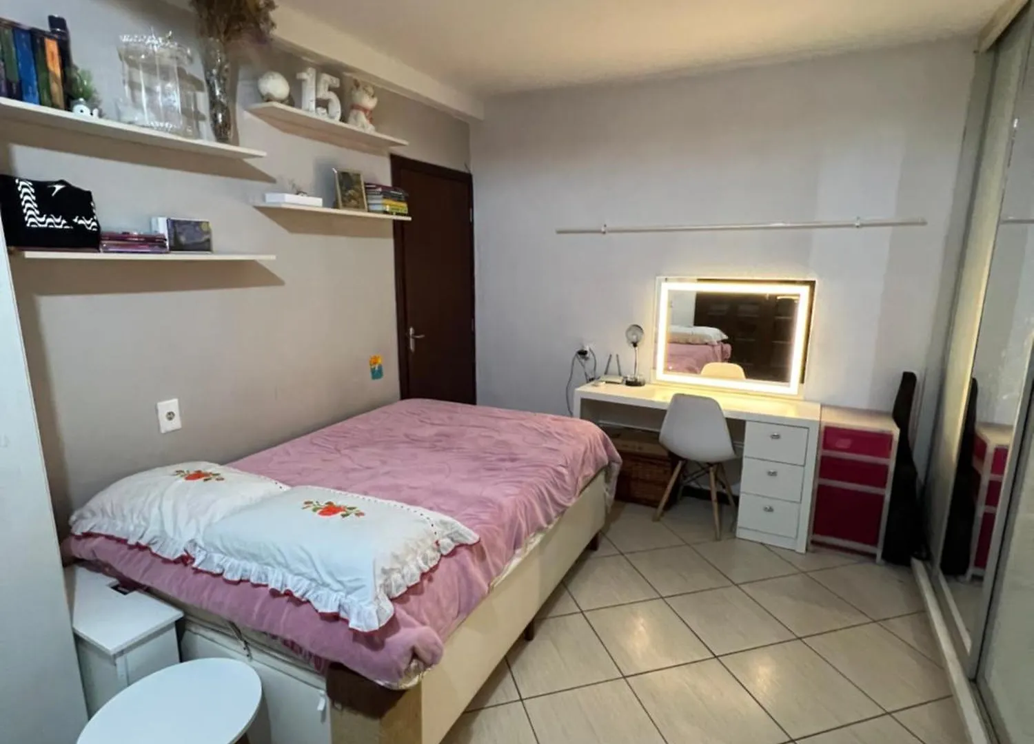 Casa Dividida Na Praia Florianopolis Brazil